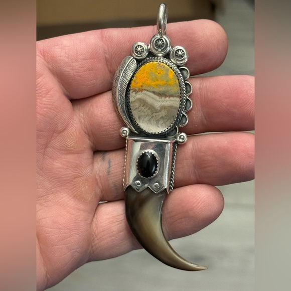 Sterling silver HUGE signed bumblebee jasper & onyx signed bear claw pendant 925 - Picture 3 of 14